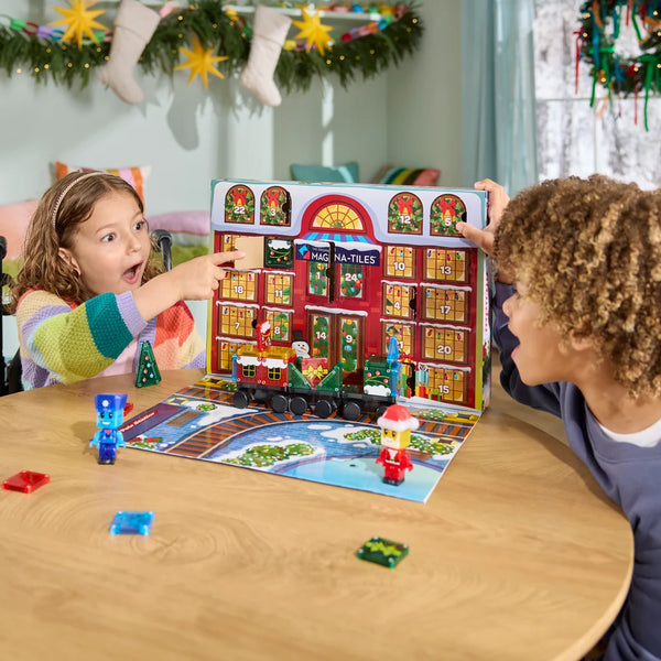 Adventní kalendář s magnetickou stavebnicí - microMAGS, 34 dílů