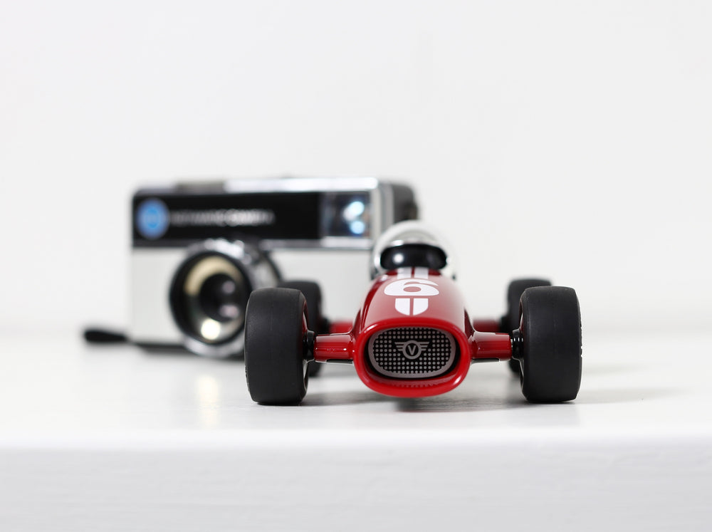 Závodní auto F1 Malibu – Ross