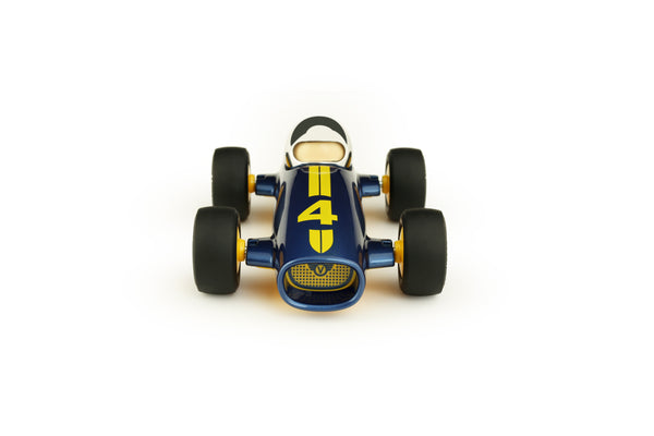 Závodní auto F1 Malibu – Lucas