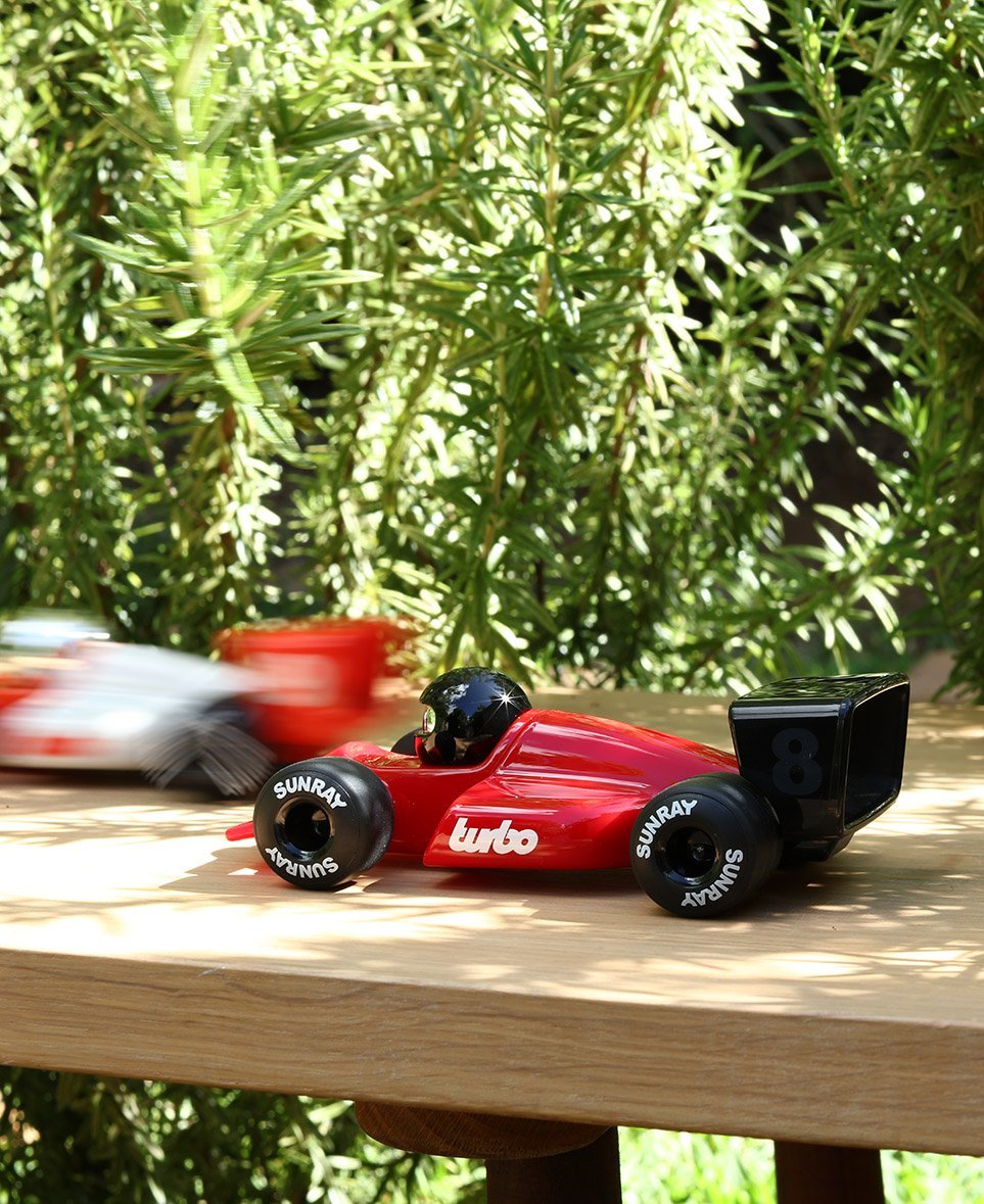 Turbo závodní auto – Laser