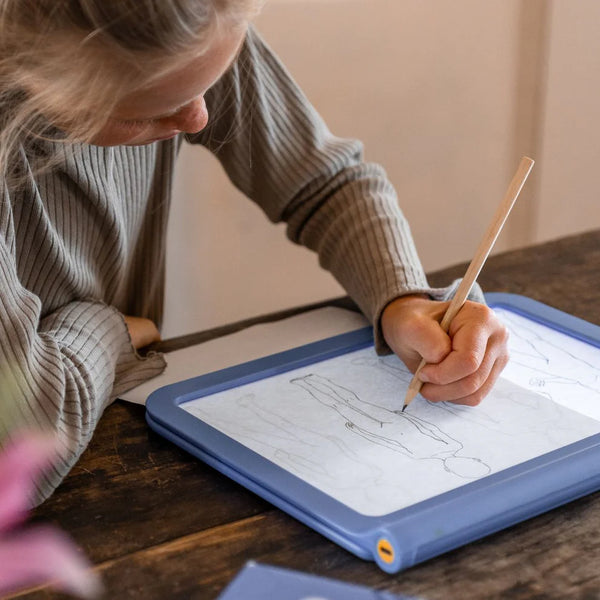 Svítící tabulka pro nácvik psaní a kreslení Kidydraw Pro – Manga