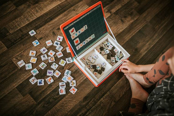 Magnetisches Puzzle Magnetibook – Polnisches Alphabet - Tublu.de