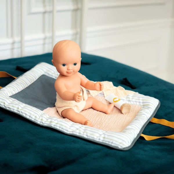 Tragbare Wickelunterlage für Puppen Pomea  – Blauer Schmetterling - Tublu.de
