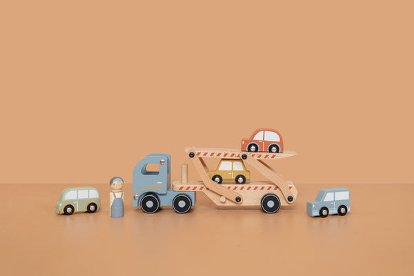 Abschleppwagen mit Autos - Tublu.de