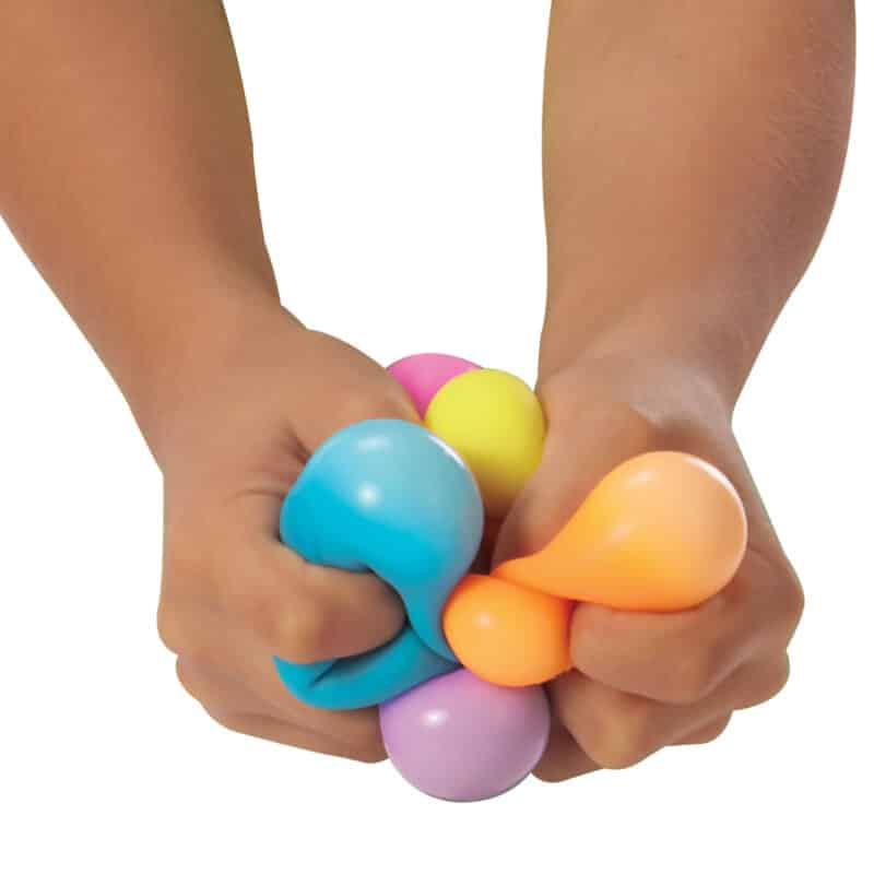 Sensorischer Knete - Rainbow Teenie Needoh 6 Stück - Tublu.de