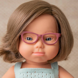 Panenka holčička Colourful Edition Doll – Evropanka s brýlemi 38 cm