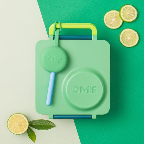 Přívěsek – pouzdro s příborem OmiePod – Mint Green