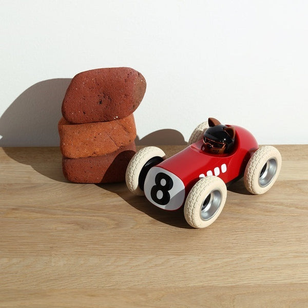Roadster Egg – Hardy