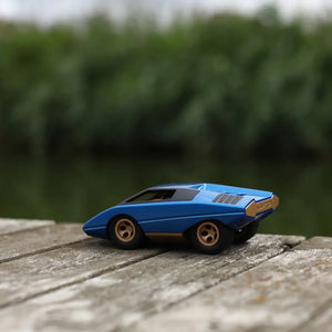 UFO závodní auto – Leonessa