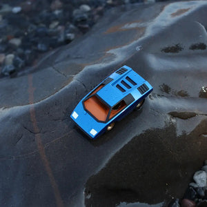 UFO závodní auto – Leonessa