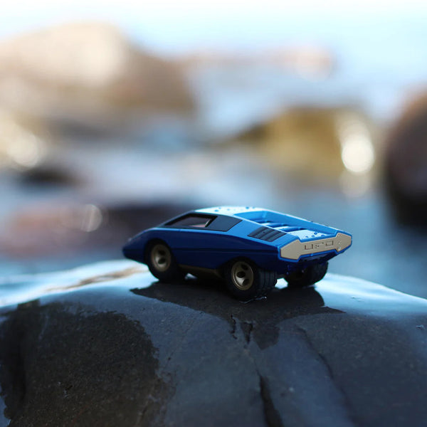 UFO závodní auto – Leonessa
