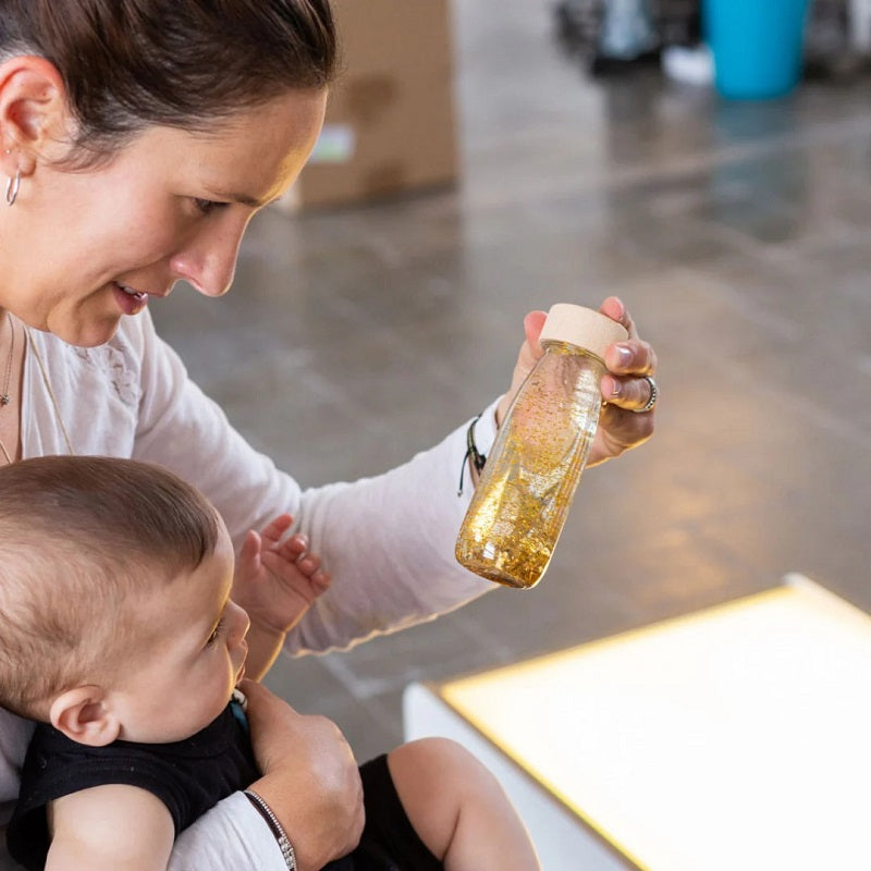 Sensorische Flasche FLOAT – Gold - Tublu.de