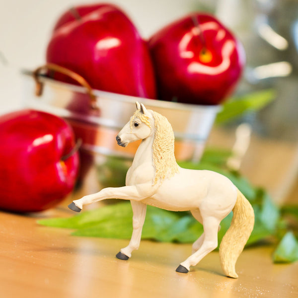 Figur – Andalusischer Hengst, weißes Pferd - Tublu.de