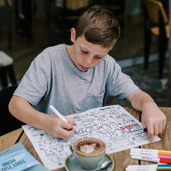 Große Silikonmatte zum wiederholten Ausmalen – Obst und Gemüse - Tublu.de