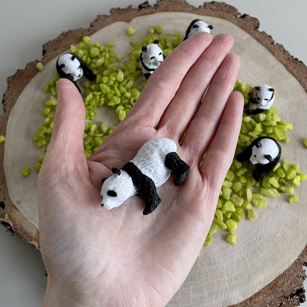 Figurenset in einer Tube TOOB - Pandas - Tublu.de