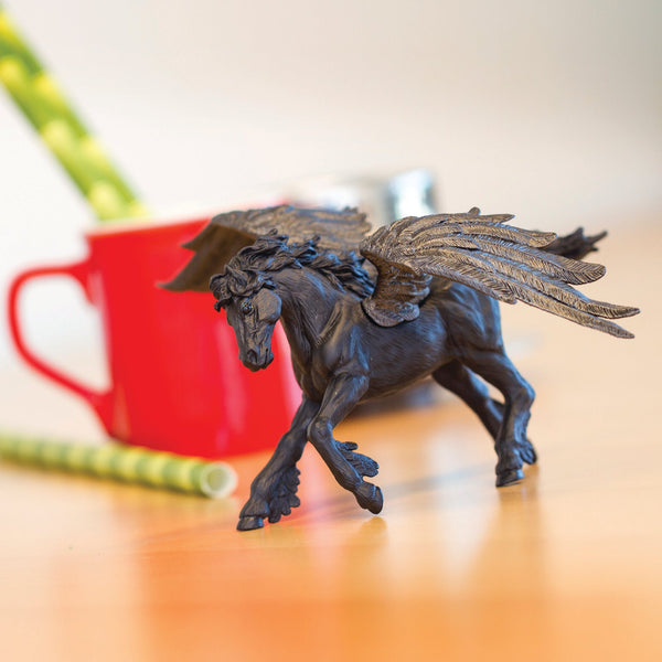 Figur – Schwarzes Pferd mit Flügeln - Tublu.de