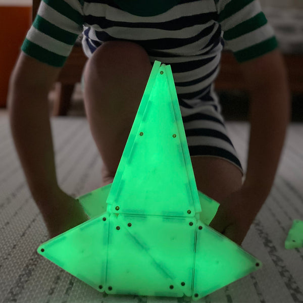 Magnetická stavebnice svítící ve tmě – Glow, 16 dílků