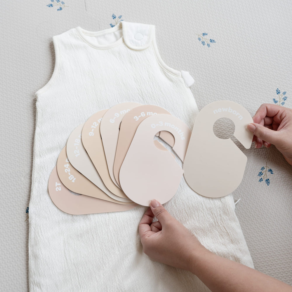 Organizér na velikosti dětského oblečení – Neutrální