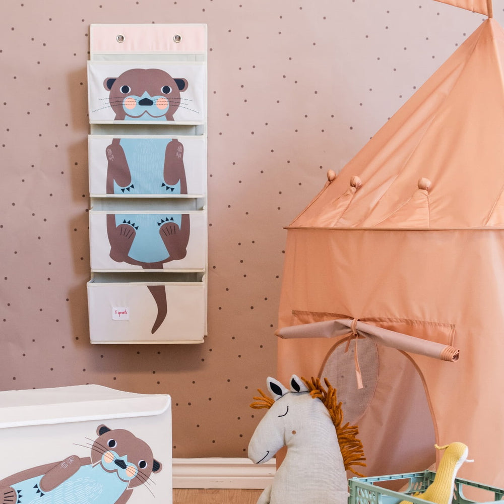 Závěsný nástěnný organizér – Otter Brown