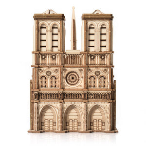 Dřevěné puzzle 3D model – Notre-Dame