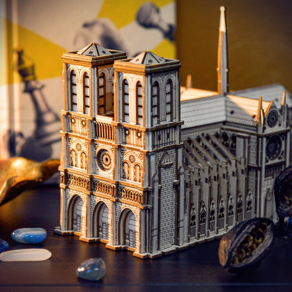 Dřevěné puzzle 3D model – Notre-Dame