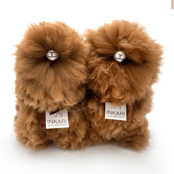Huňatá alpaka Monsterfluff – Hazelnut 32 cm