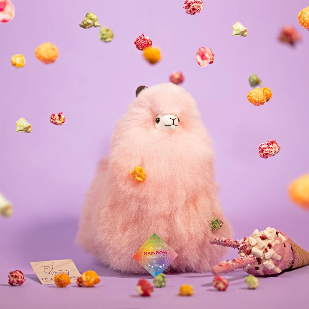 Huňatá alpaka Rainbows – Cotton Candy 23 cm