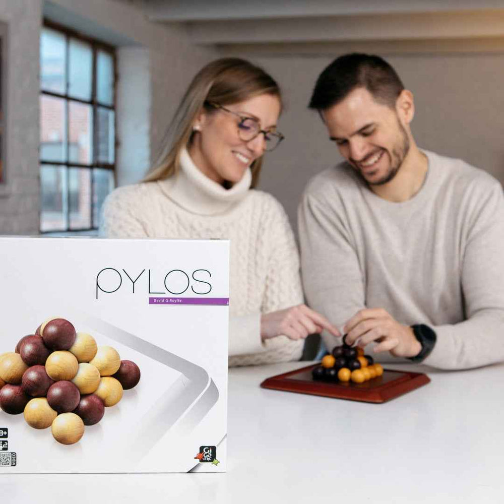Gra strategiczna IUVI Games - Gigamic Pylos