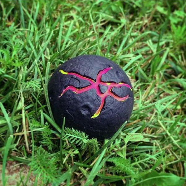 Míček měnící barvu na slunci – Lava Ball