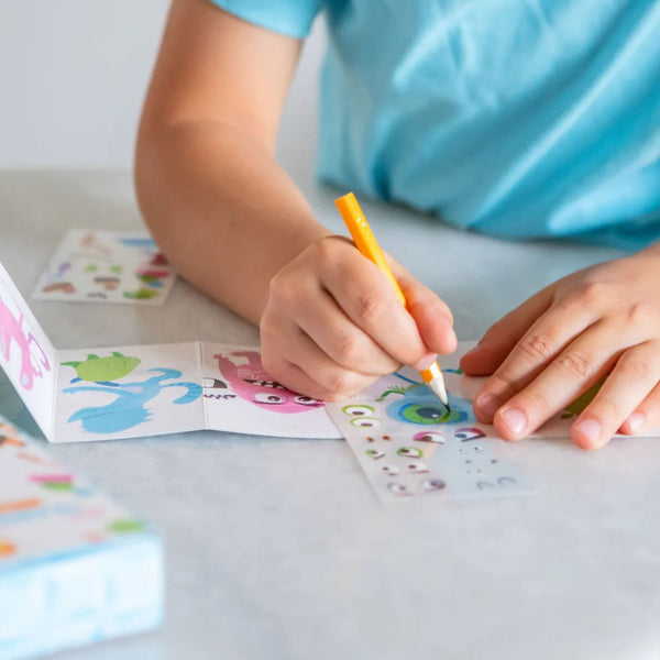 Kreativní sada s obtisky – Šťastná monstra