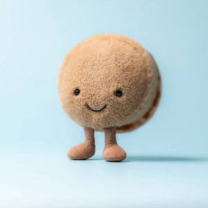Plyšová čokoládová makronka – Amuseables Mona Macaron (12 cm)