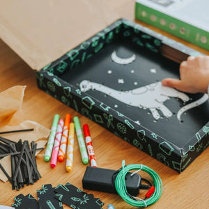 Sada pro výrobu svítící nástěnné dekorace – Kidyneon Dinosauři, 3 kusy