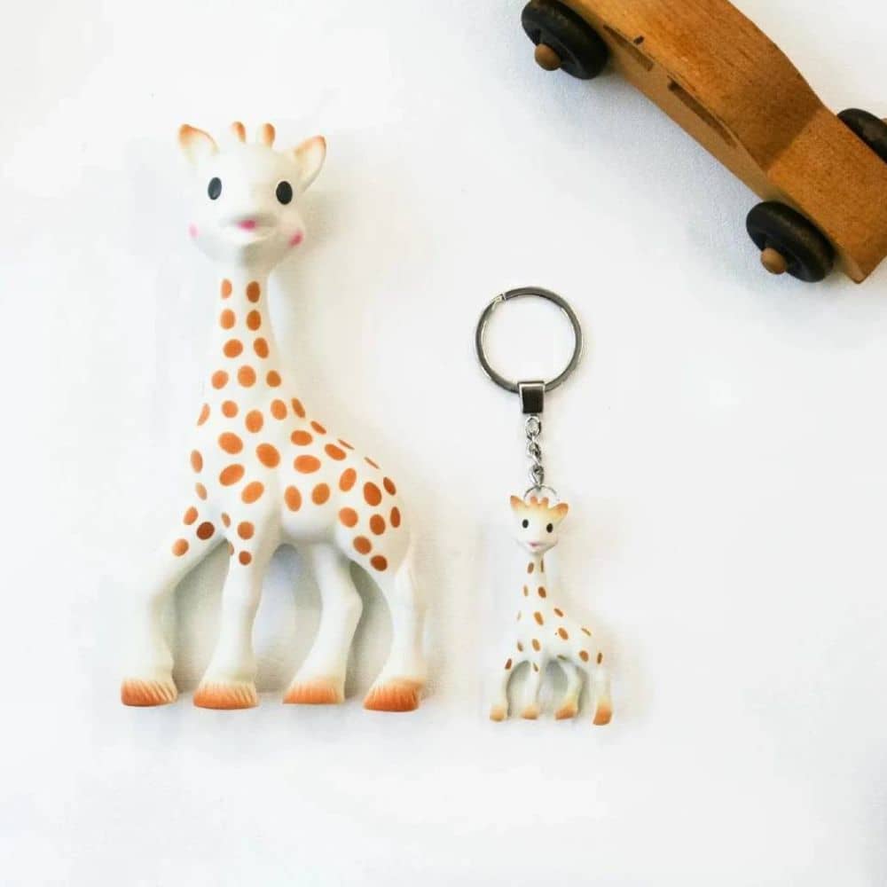 Dárková sada Sophie la girafe s kousátkem a klíčenkou (18 cm)