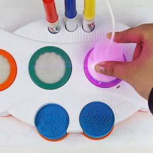 Kouzelná sada razítek se světlem – Color Wonder bez nepořádku