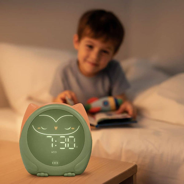 Trenér spánku s funkcí budíku – sova Owlie