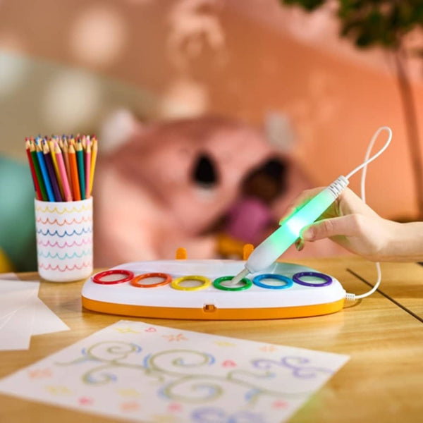 Kouzelný štětec na malování bez šmouh – Color Wonder bez nepořádku