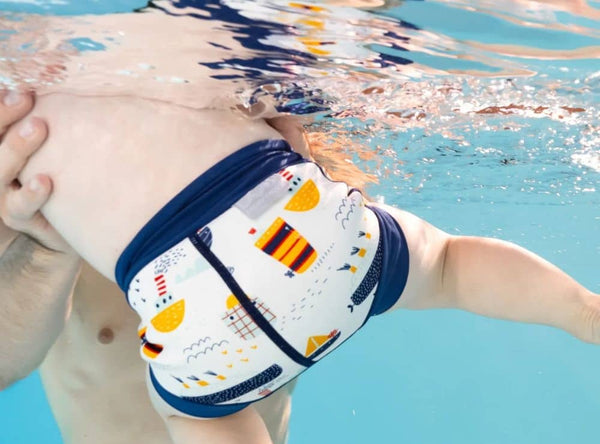 Plenkové plavky Happy Nappy DUO 12–24 měsíců – Tug Boats (XL)