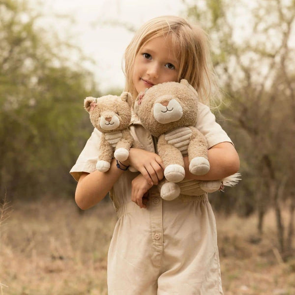 Plyšová hračka - Safari Friends lvice (25 cm)