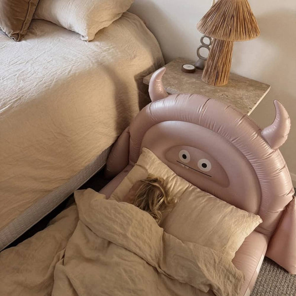 Nafukovací dětská postel – Monster Pink
