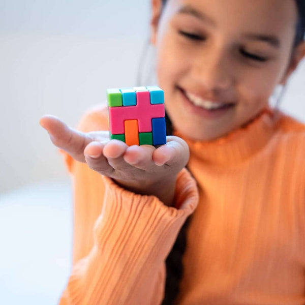 Logická hra od Smart Games – IQ Quub (PL)