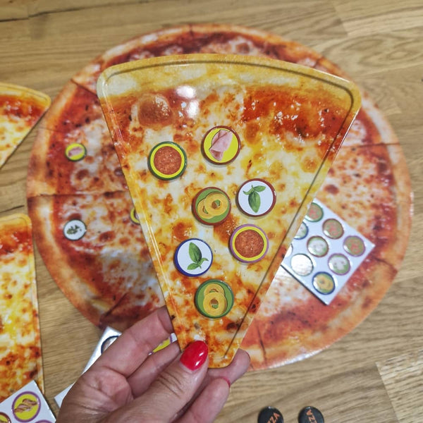 Logická hra - Pizza Rummy (Magnetická karetní hra)