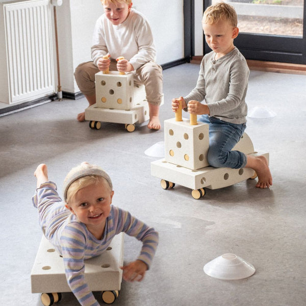 Kreativní stavební prvky pro rozvoj hrubé motoriky – MODU Education Set – Deep Blue/Sky Blue, 55 dílů