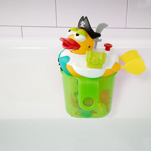 Plavající kachna do vany s 13 příslušenstvím - Pirátská kachna