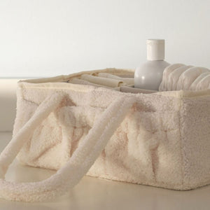 Wickelorganizer aus Teddy-Plüsch von That's Mine mit Pflegeprodukten