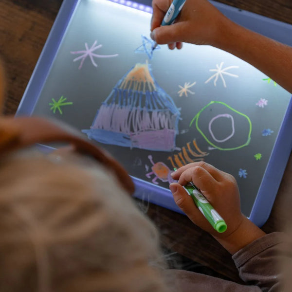 Svítící tabulka pro nácvik psaní a kreslení Kidydraw Pro – Manga