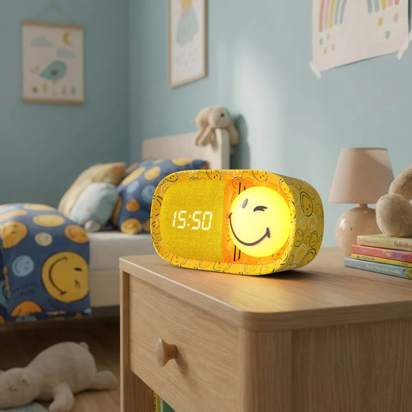 Dětský budík s nočním světlem - Smiley World, žlutá (od 3 let)