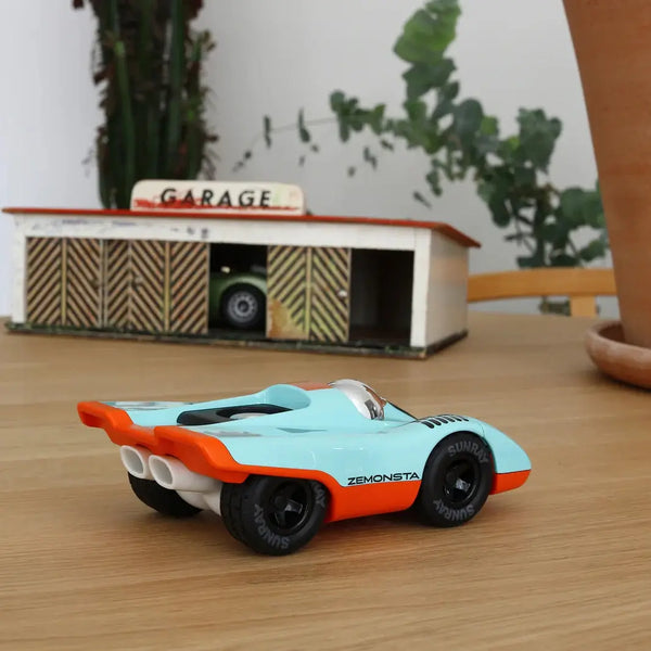 Závodní auto Zemonsta – Klaus