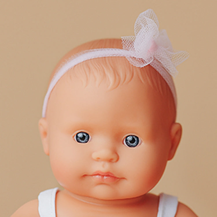 Babypuppe Mädchen My Friends & Me – Europäerin 21 cm von Miniland in rosa Kleid mit Haarband