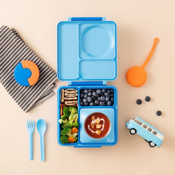 Lunchbox s termoskou OmieBox – Blue Sky