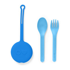 Přívěsek – pouzdro s příborem OmiePod – Capri Blue